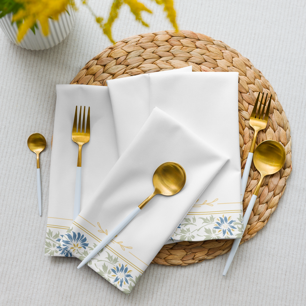 Blue Border Cloth Napkin Set