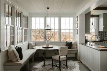 Top Reasons To Include A Breakfast Nook To Your Kitchen