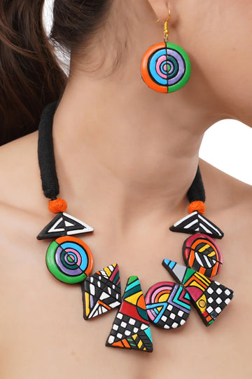 From Earth to Adornment: The Allure of Earthen Clay Jewelry