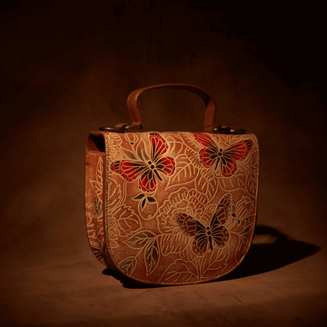 The Handmade Leather Bag Guide: What We Keep Getting Wrong at the Store