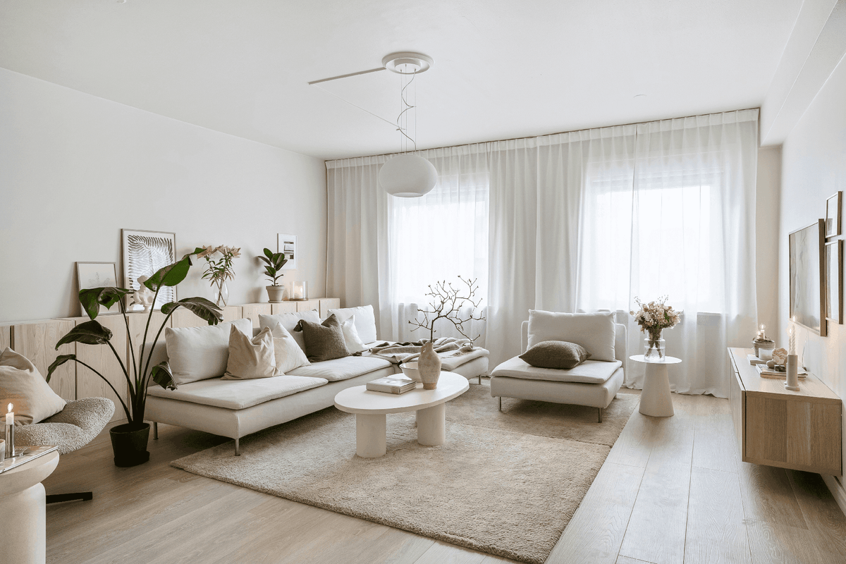 What Designers Know About Choosing the Right Upholstery