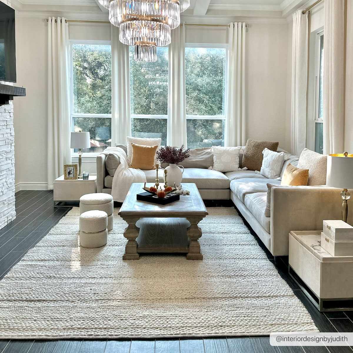 Hanlontown Hand-Woven Wool Flatweave Rug